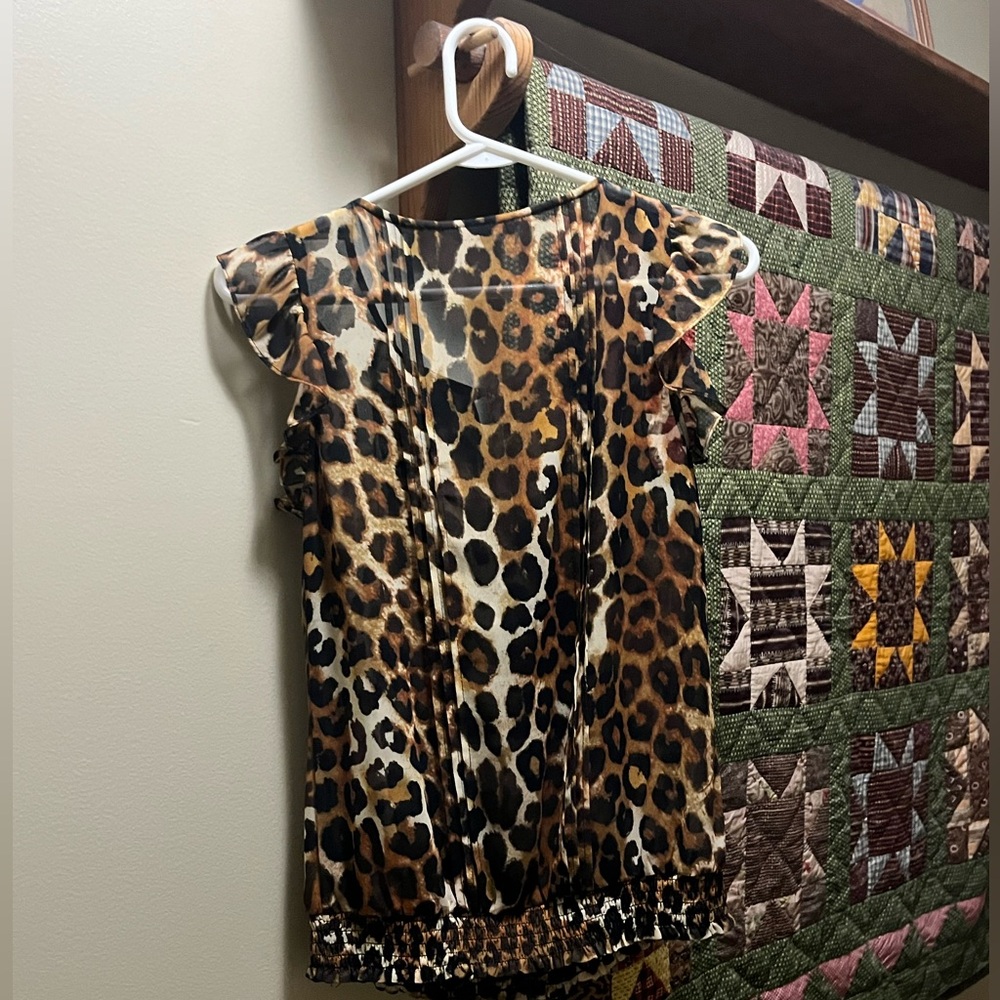 Express Leopard Print Ruffle Top Sheer Size XS - Picture 3 of 12